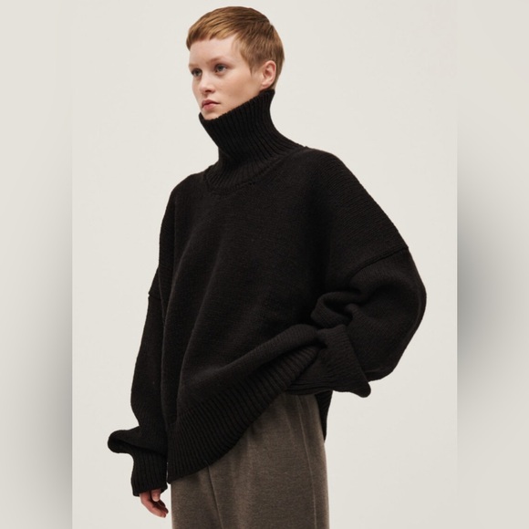 Babaa Sweaters - Babaa No 17 Jumper in Black